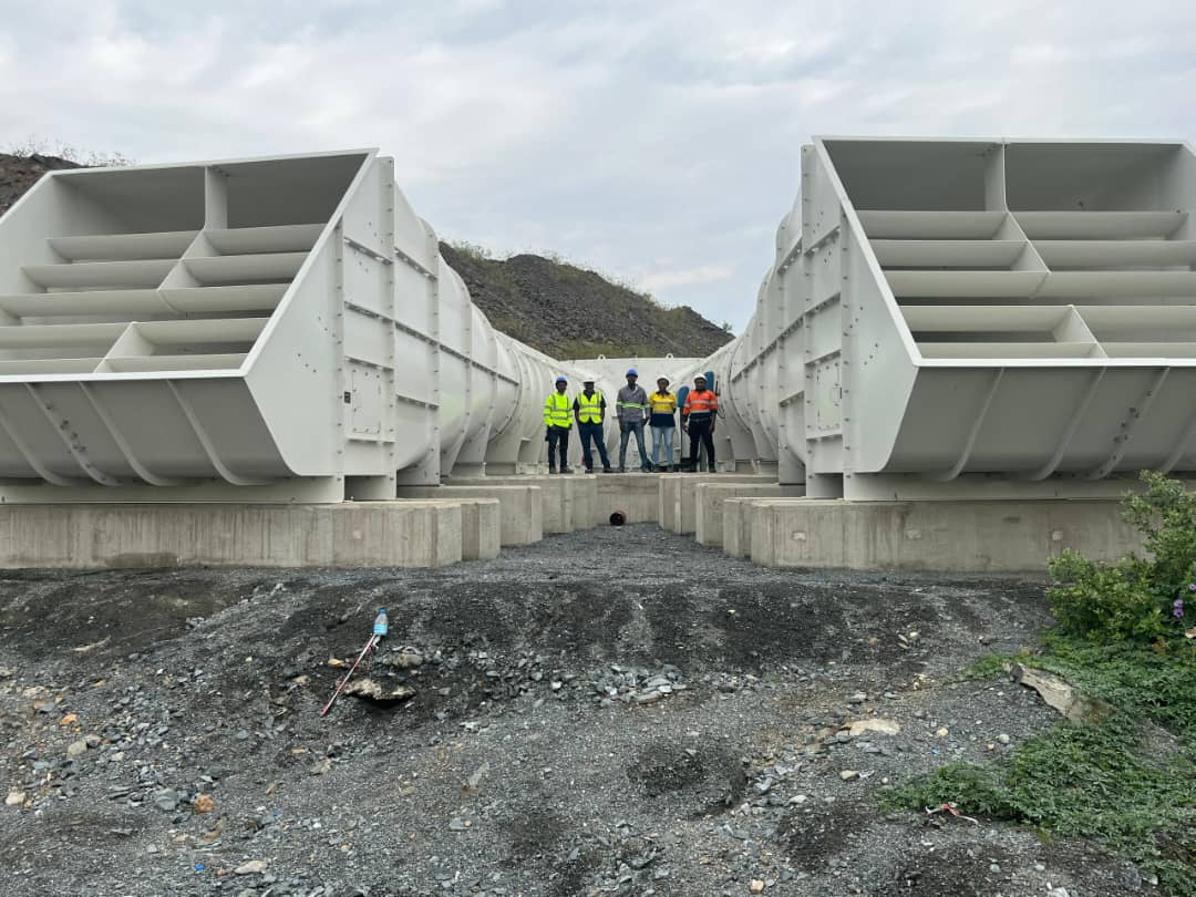 Description of Image 1